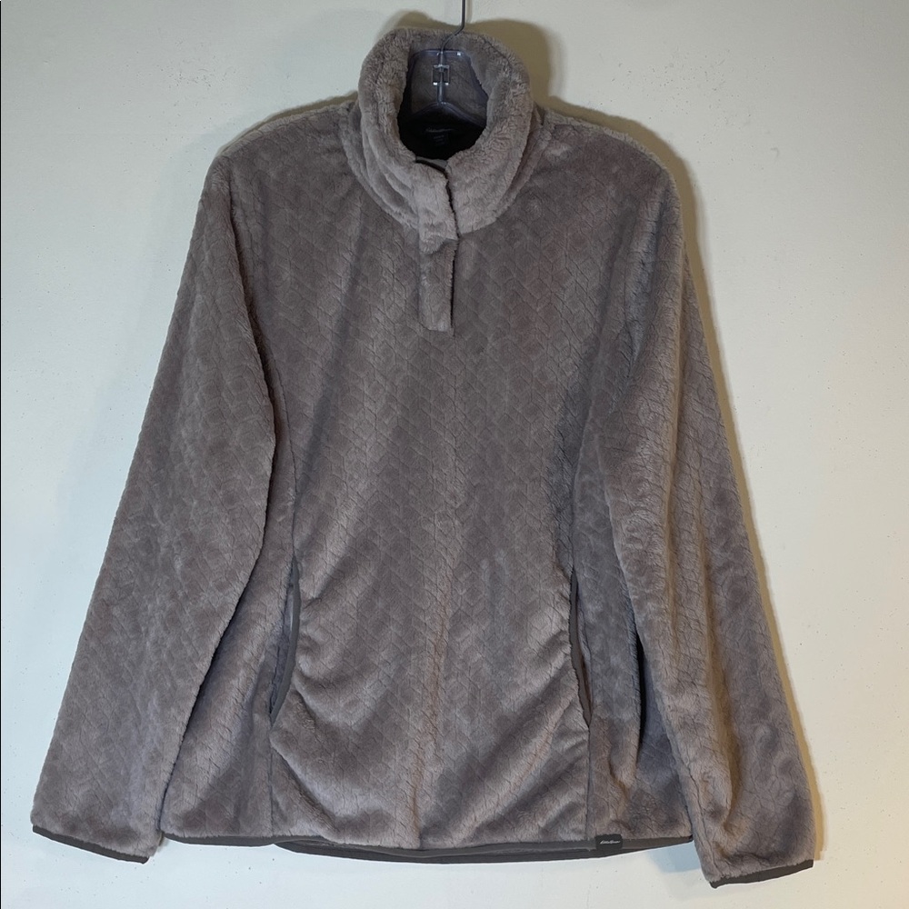 NWT. Boho Eddie Bauer Plush Luxe Fleece Jacket. XL. NWT.